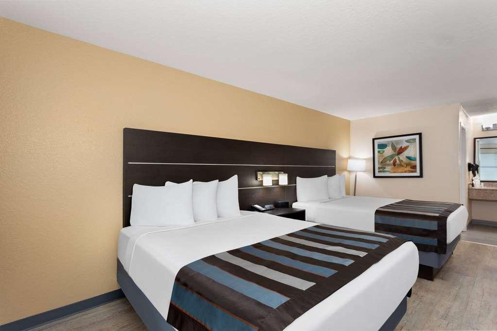 Baymont By Wyndham Punta Gorda/Port Charlotte Hotel Szoba fotó