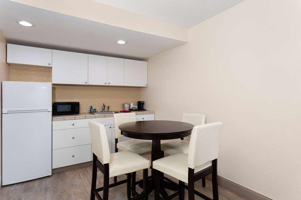 Baymont By Wyndham Punta Gorda/Port Charlotte Hotel Szoba fotó