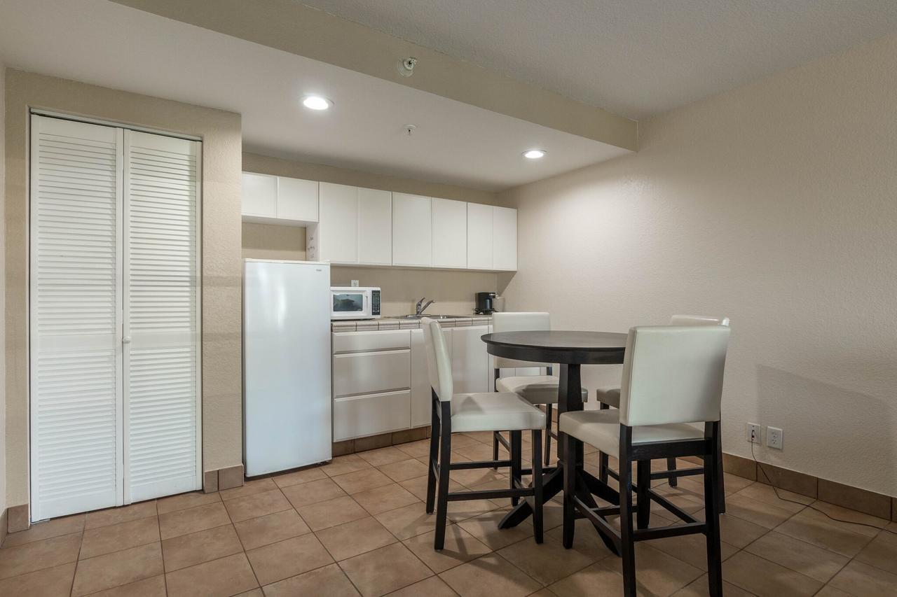 Baymont By Wyndham Punta Gorda/Port Charlotte Hotel Kültér fotó