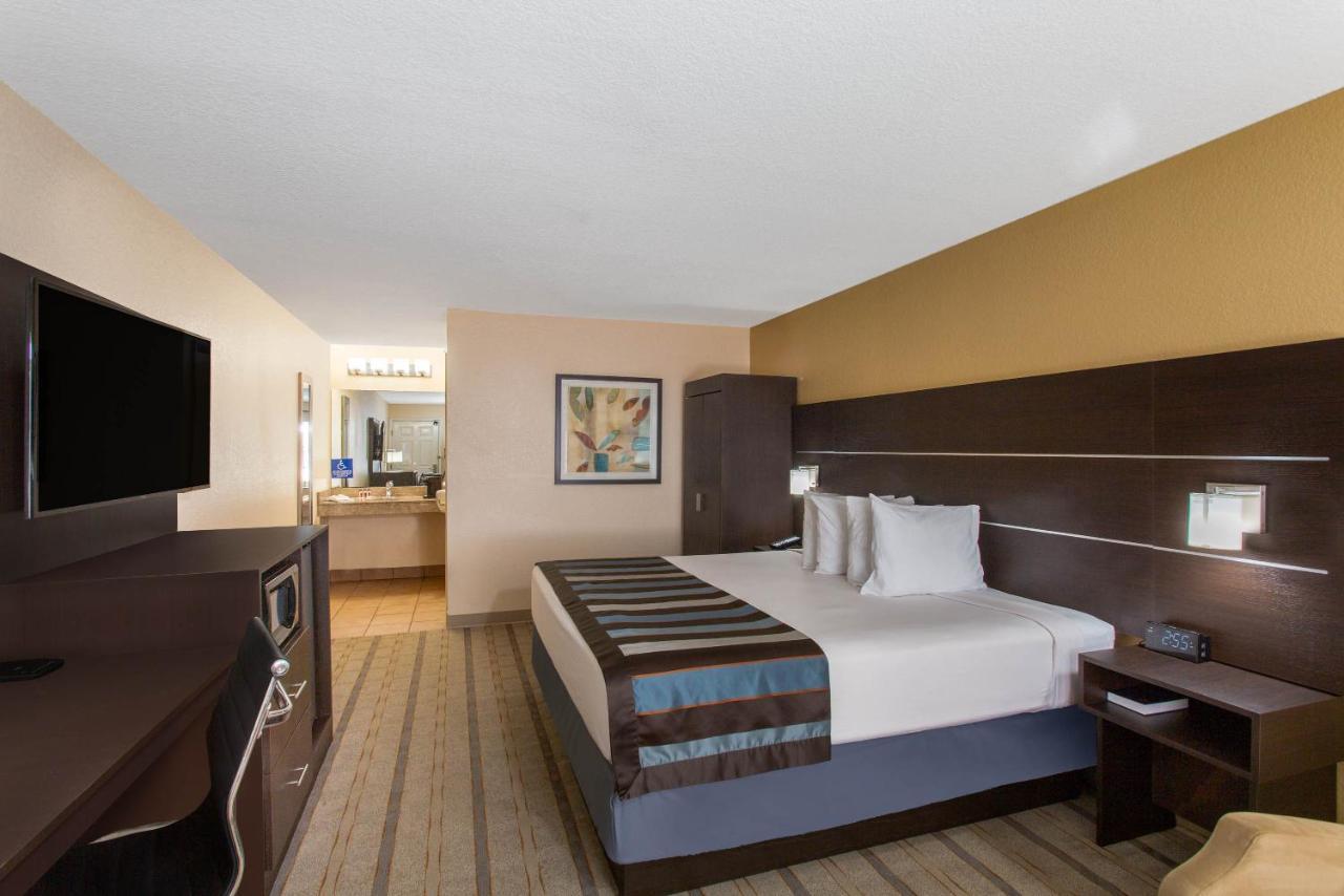Baymont By Wyndham Punta Gorda/Port Charlotte Hotel Kültér fotó